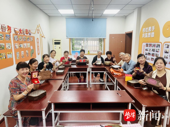 扬子晚报报道江苏悦心孝德乐龄生活系列主题活动